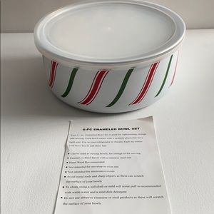 3 Bowl set with covers